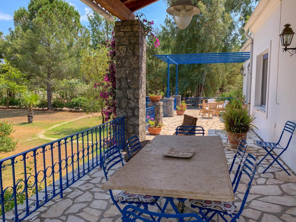 Villa Lefka *